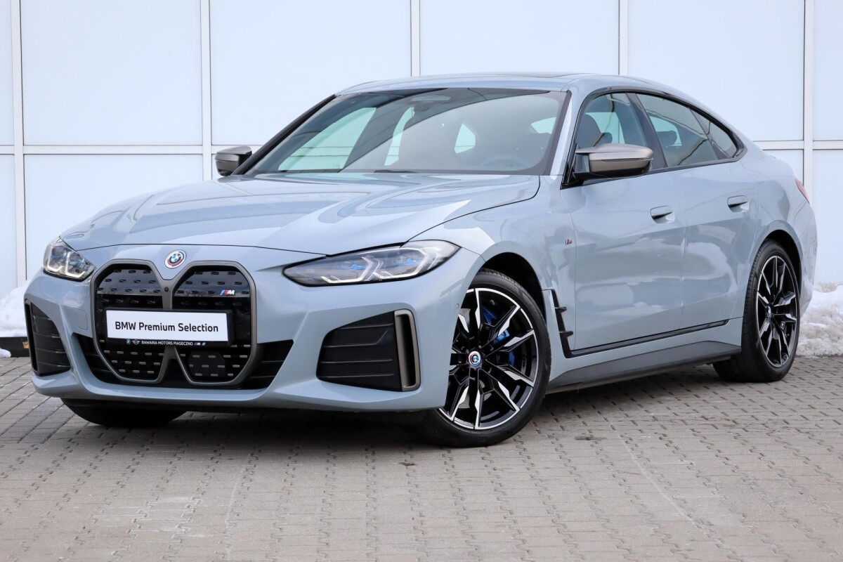 Używany BMW i4 2022  Szary