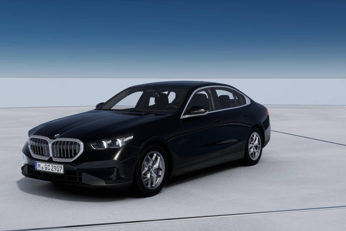 Używany BMW Seria 5 2024 G60 Czarny