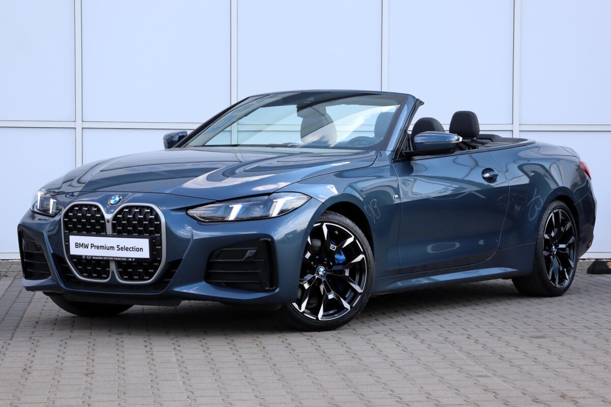 Używany BMW Seria 4 2025 G22 Niebieski