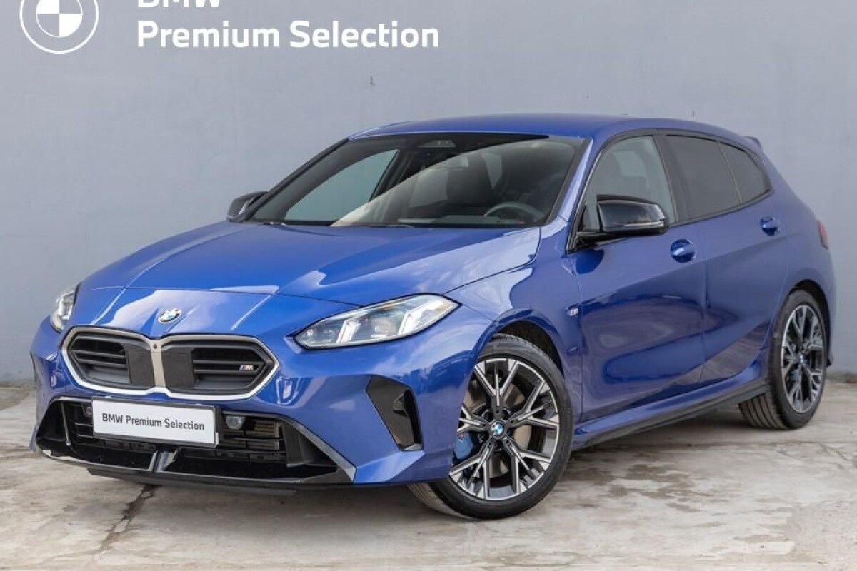 Używany BMW Seria 1 2024 F70 Niebieski