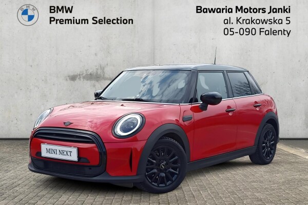 Używany MINI Cooper 2023  Czerwony