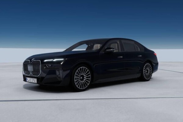 Samochód używany BMW i7 2024  Czarny