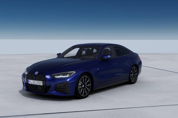 Samochód używany BMW Seria 4 2023 G22 Niebieski