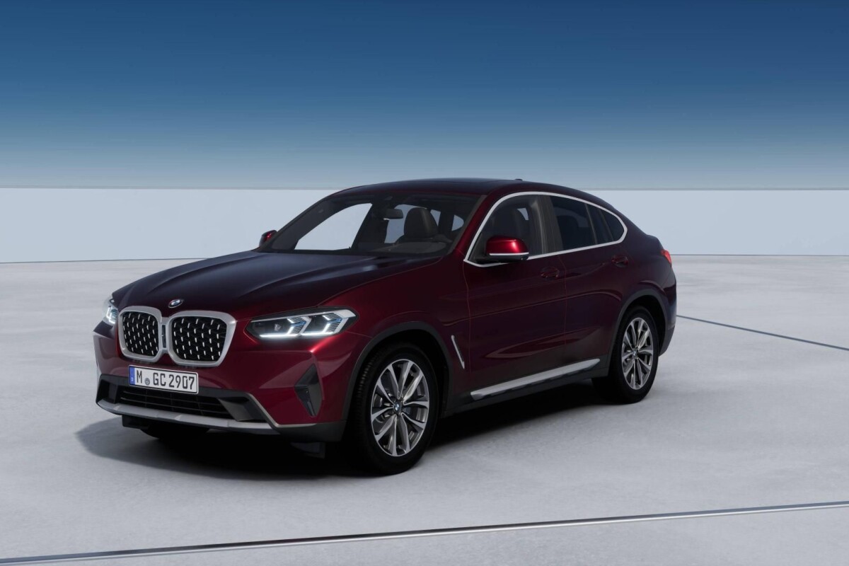 Używany BMW X4 2024 G02 Bordowy