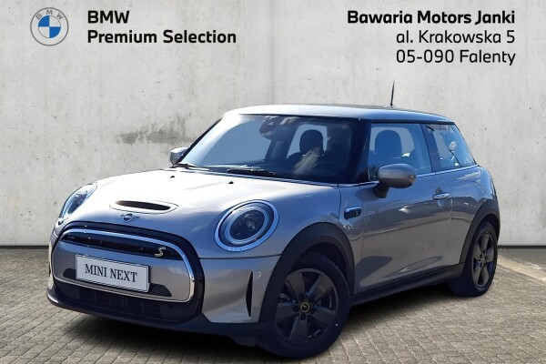 Samochód używany MINI Cooper 2022  Srebrny