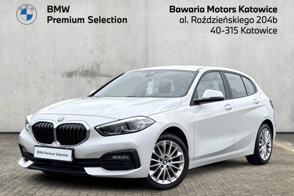 Samochód używany BMW Seria 1 2023 F40 Biały