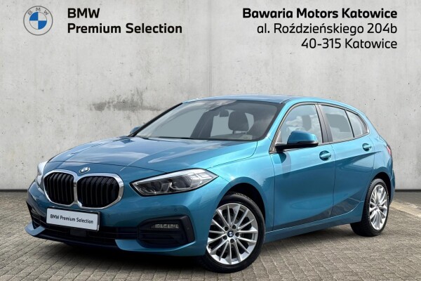 Samochód używany BMW Seria 1 2023 F40 Niebieski