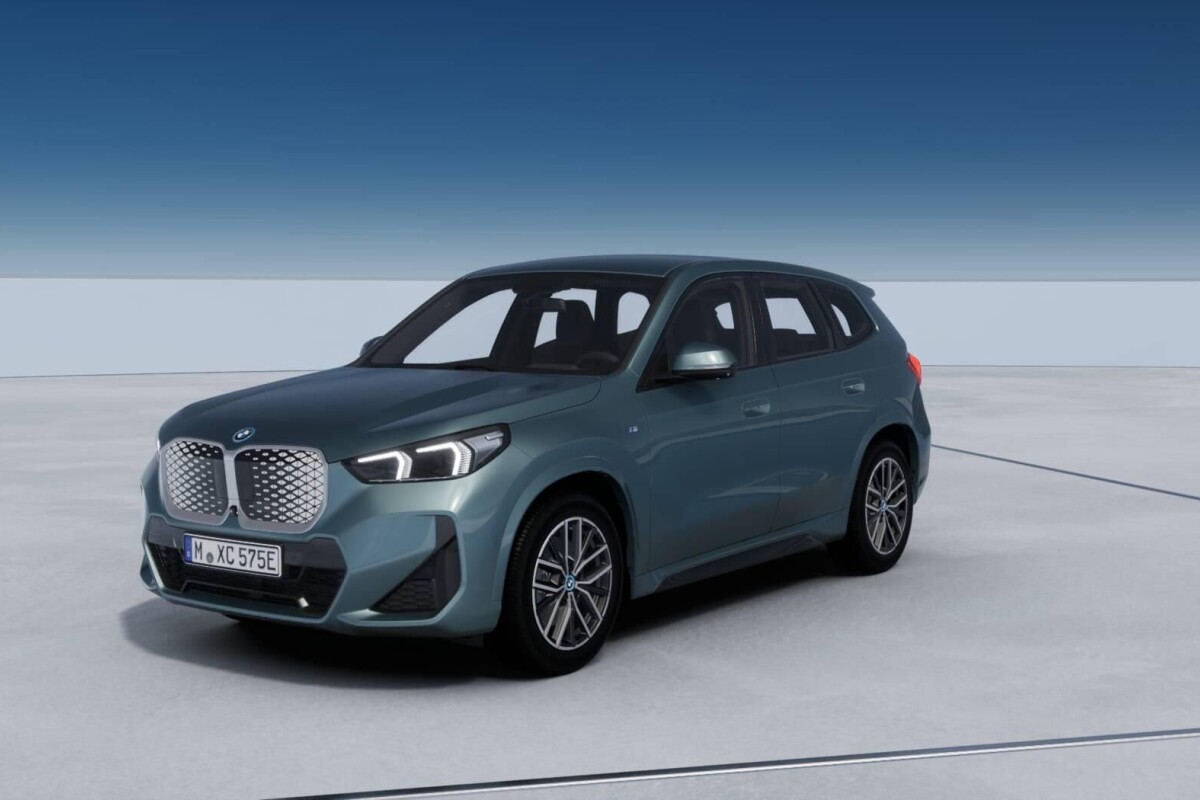 Używany BMW iX1 2024  Zielony