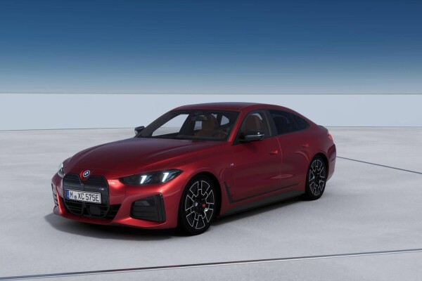 Używany BMW i4 2025  Czerwony