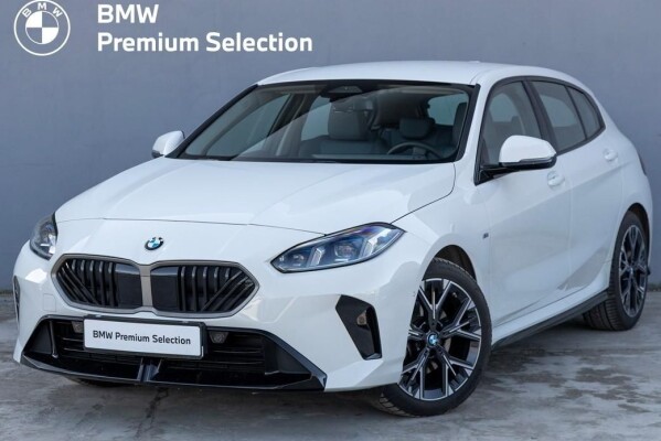 Używane BMW Seria 1 2024 F70 Czarny