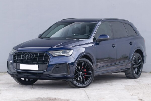 Używane Audi Q7 2023 II( Granatowy
