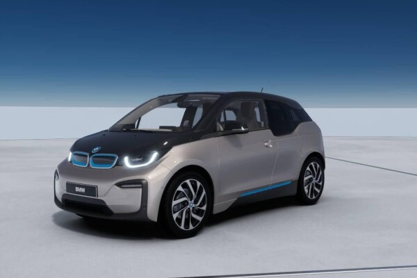 Samochód używany BMW I3 2022  Srebrny