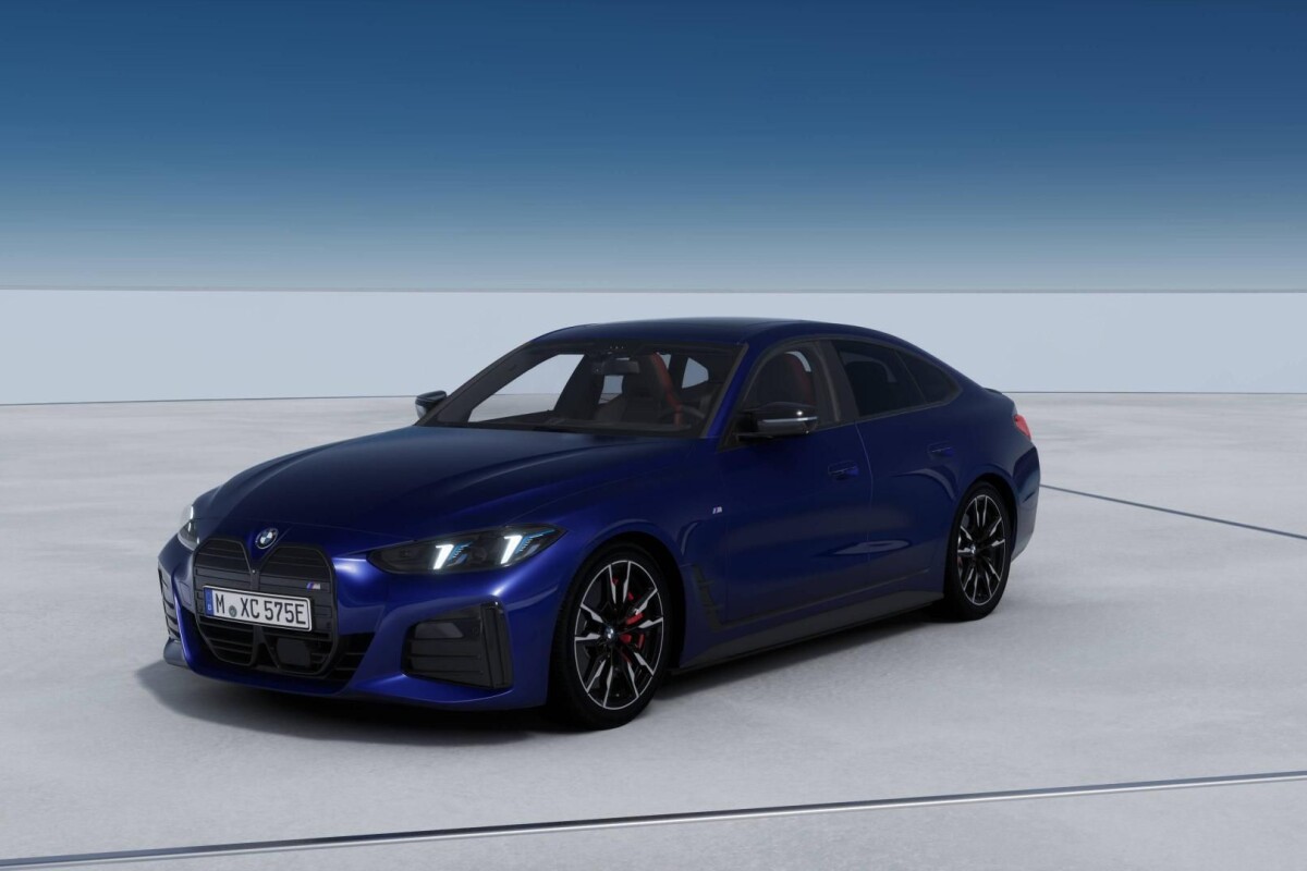Używany BMW i4 2025  Niebieski