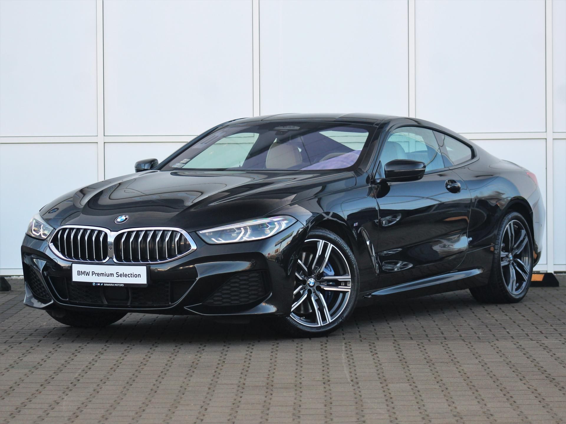 BMW Seria 8 G16G16 | Granatowy | Sportowy / Coupe | Benzyna | 340KM ...