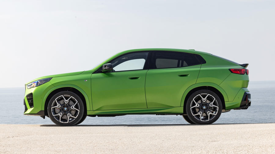Używane BMW X2 M35i xDrive (U10) bok od dealera